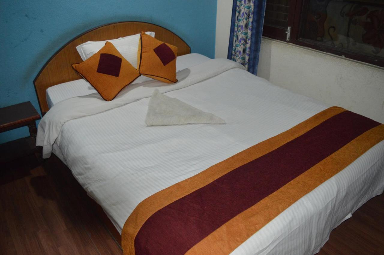 Holy Land Hotel Nepal Kathmandu Buitenkant foto