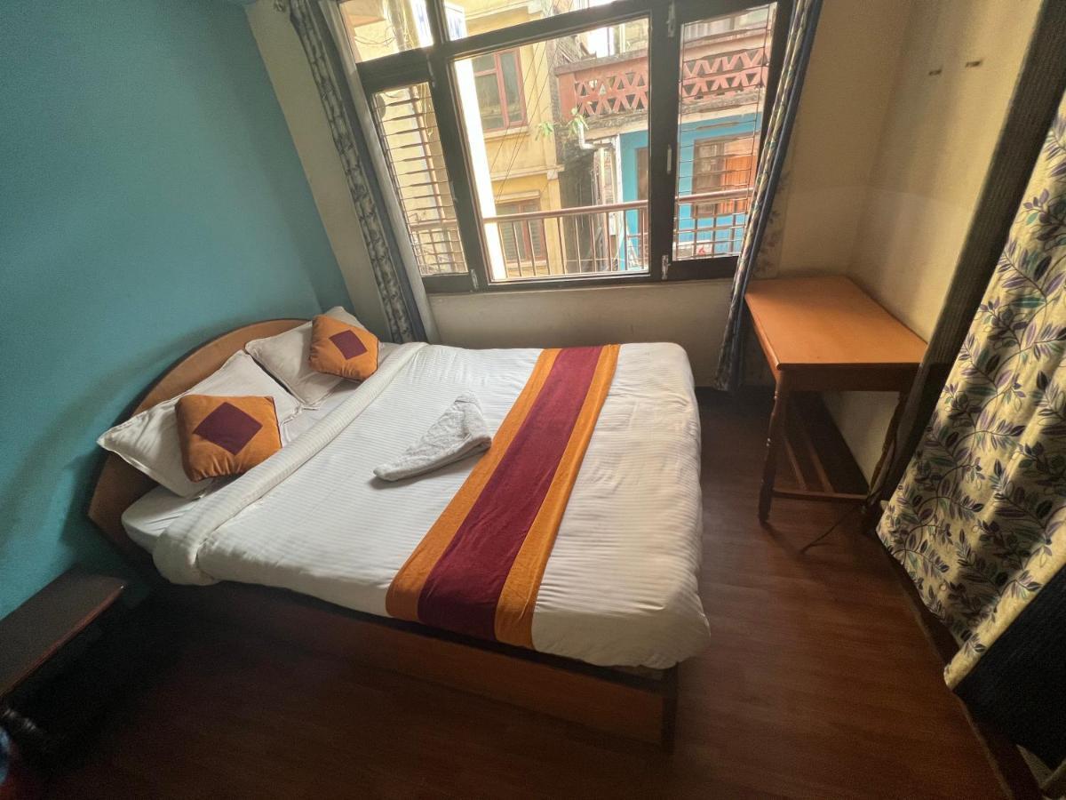 Holy Land Hotel Nepal Kathmandu Buitenkant foto