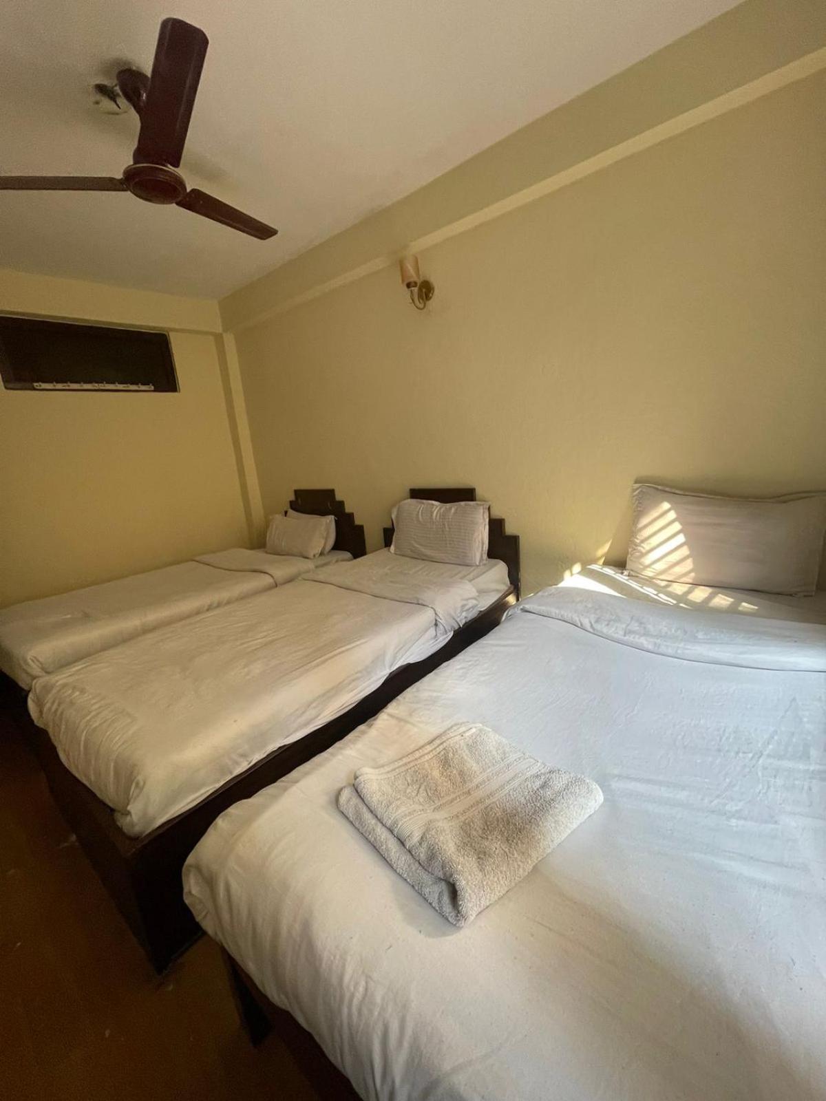Holy Land Hotel Nepal Kathmandu Buitenkant foto