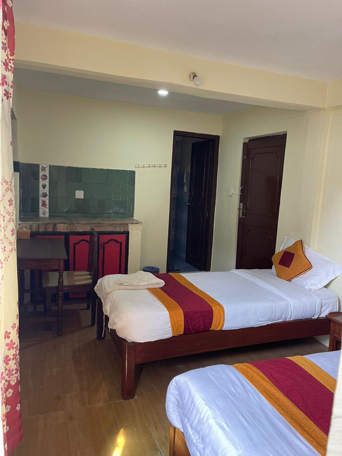 Holy Land Hotel Nepal Kathmandu Buitenkant foto