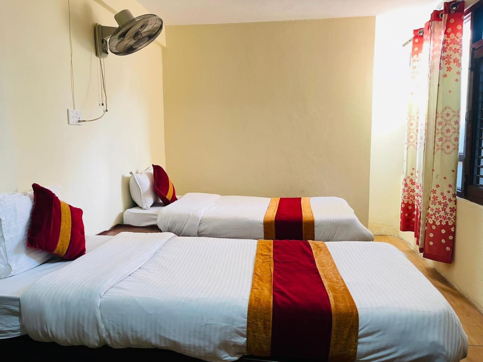 Holy Land Hotel Nepal Kathmandu Buitenkant foto